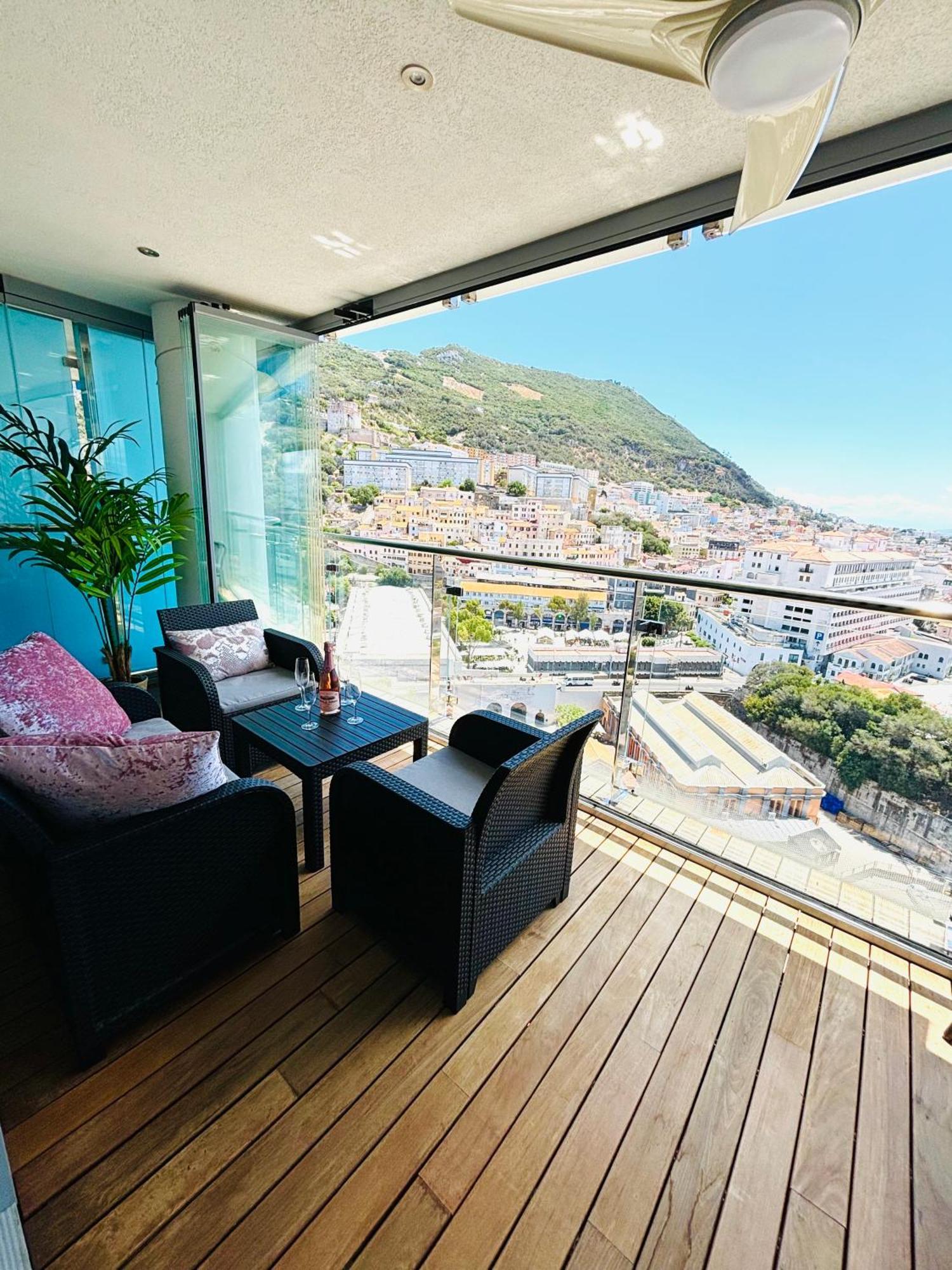 Ocean Village High Floor Luxury Modern Apartment Gibraltar Exterior foto